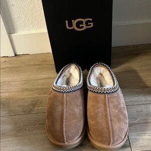 UGG Tasman Slippers Chestnut Size 8 NEW With Box